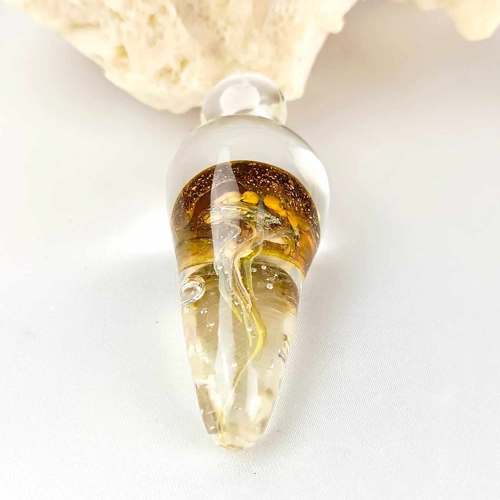 pendentif en verre filé au chalumeau